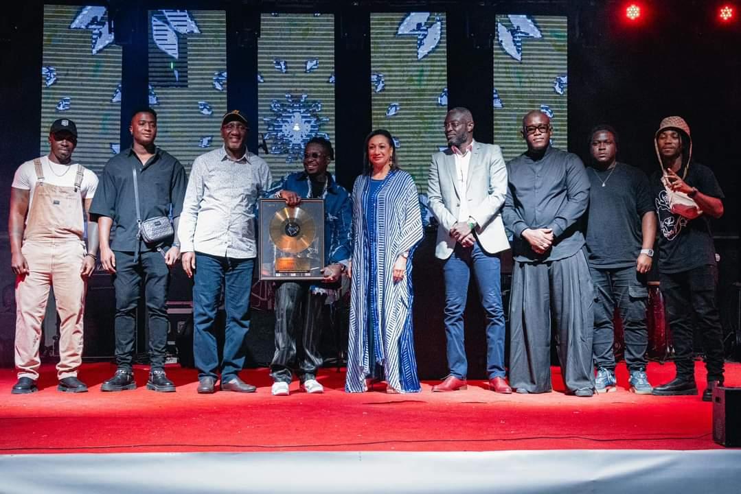 Didi B disque d'or