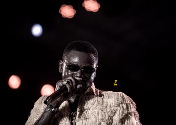 PRESTATION D’ARIEL SHENEY AU FEMUA 13