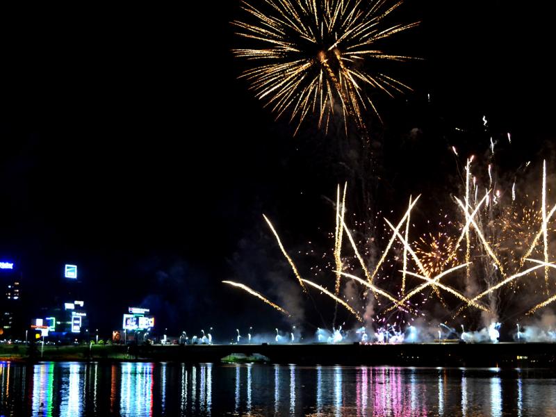 Nuit de la St Sylvestre : Abidjan entre lumières multicolores, crépitements et détonations !