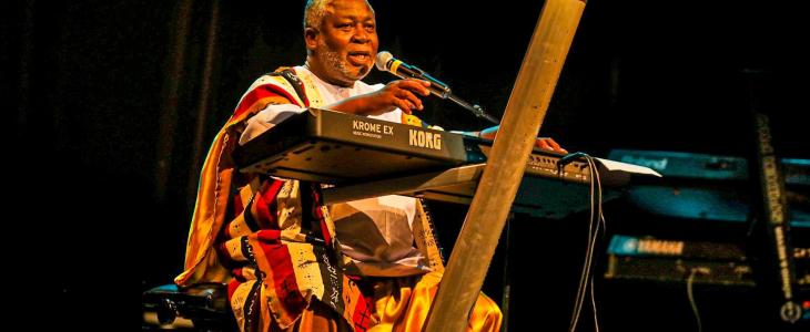 Bomou Bassa célèbre 35 ans de carrière à travers le spectacle « Héritage »