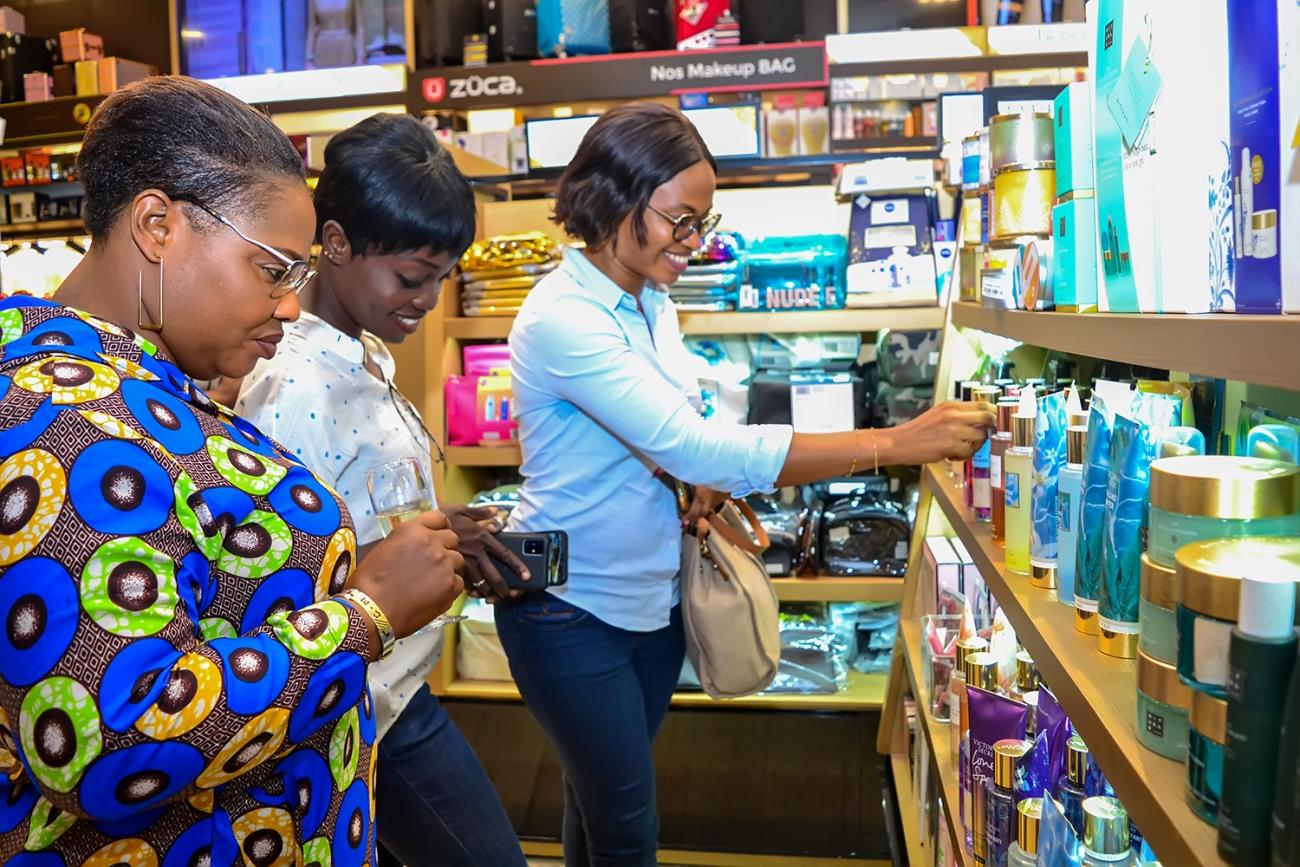 Diaby Mariam encourage les femmes journalistes culturelles à l’entreprenariat.